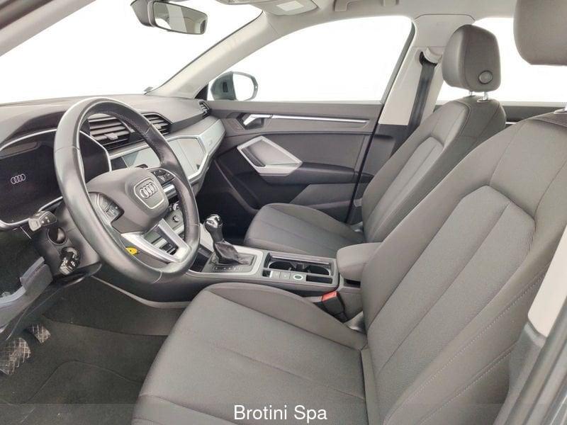 Audi Q3 Q3 35 TDI S tronic Business Advanced
