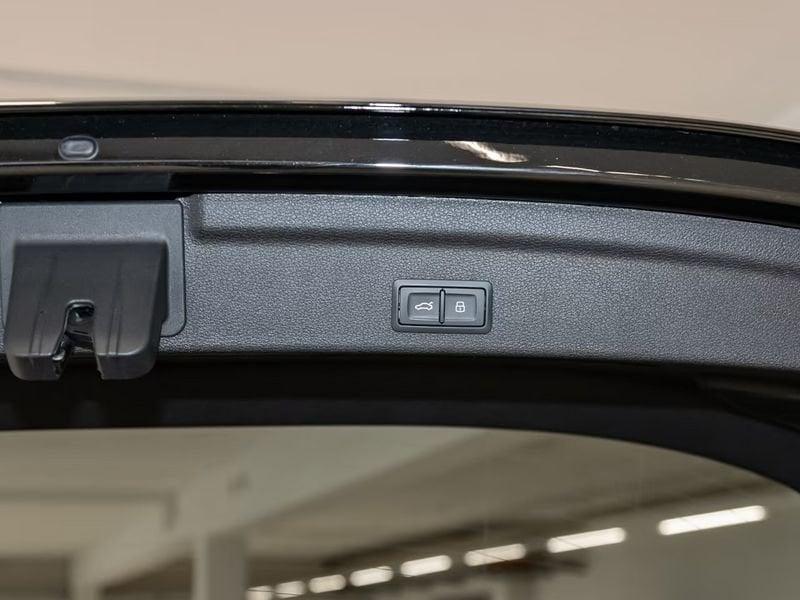 Audi Q3 Q3 40 TFSI quattro S tronic S line edition Tetto Matrix Led 19" Cockpit