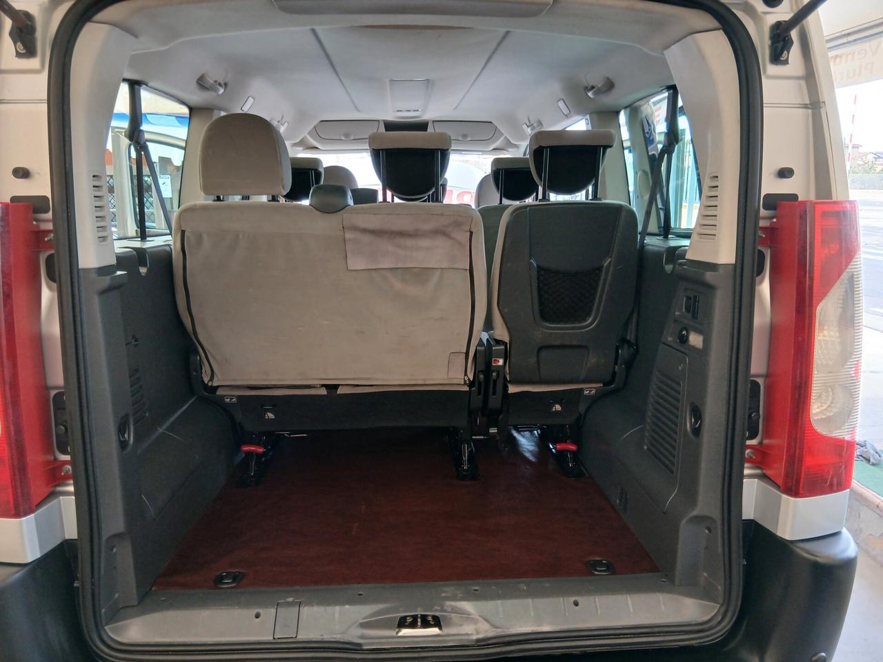 Fiat Scudo 2.0 MJT PL Combi 9 posti 08