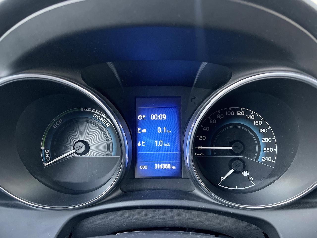 Toyota Auris 1.8 Hybrid Lounge 99CV E6 Neo - 2015