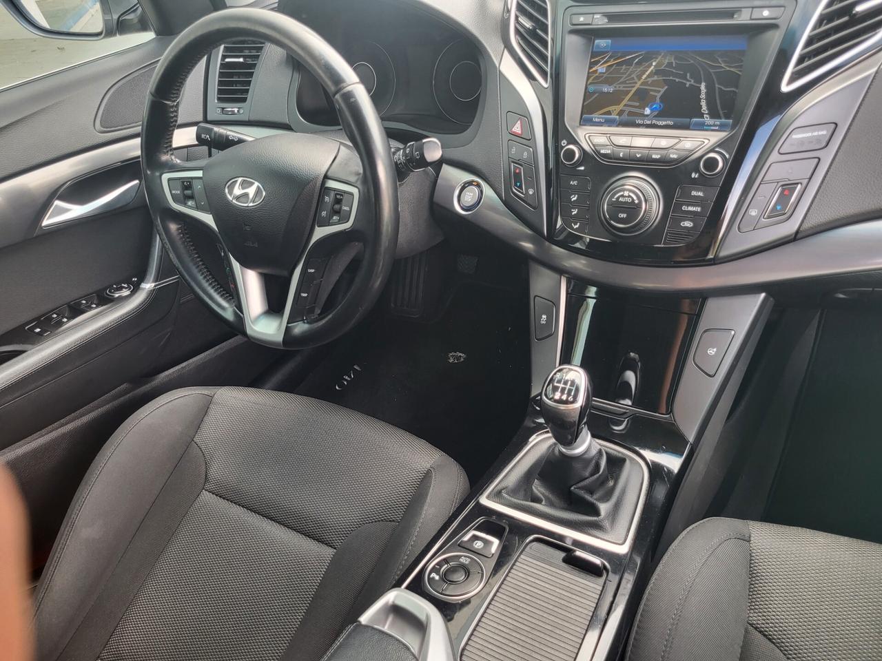 Hyundai i40 Wagon 1.7 CRDi 141 CV 7DCT Comfort