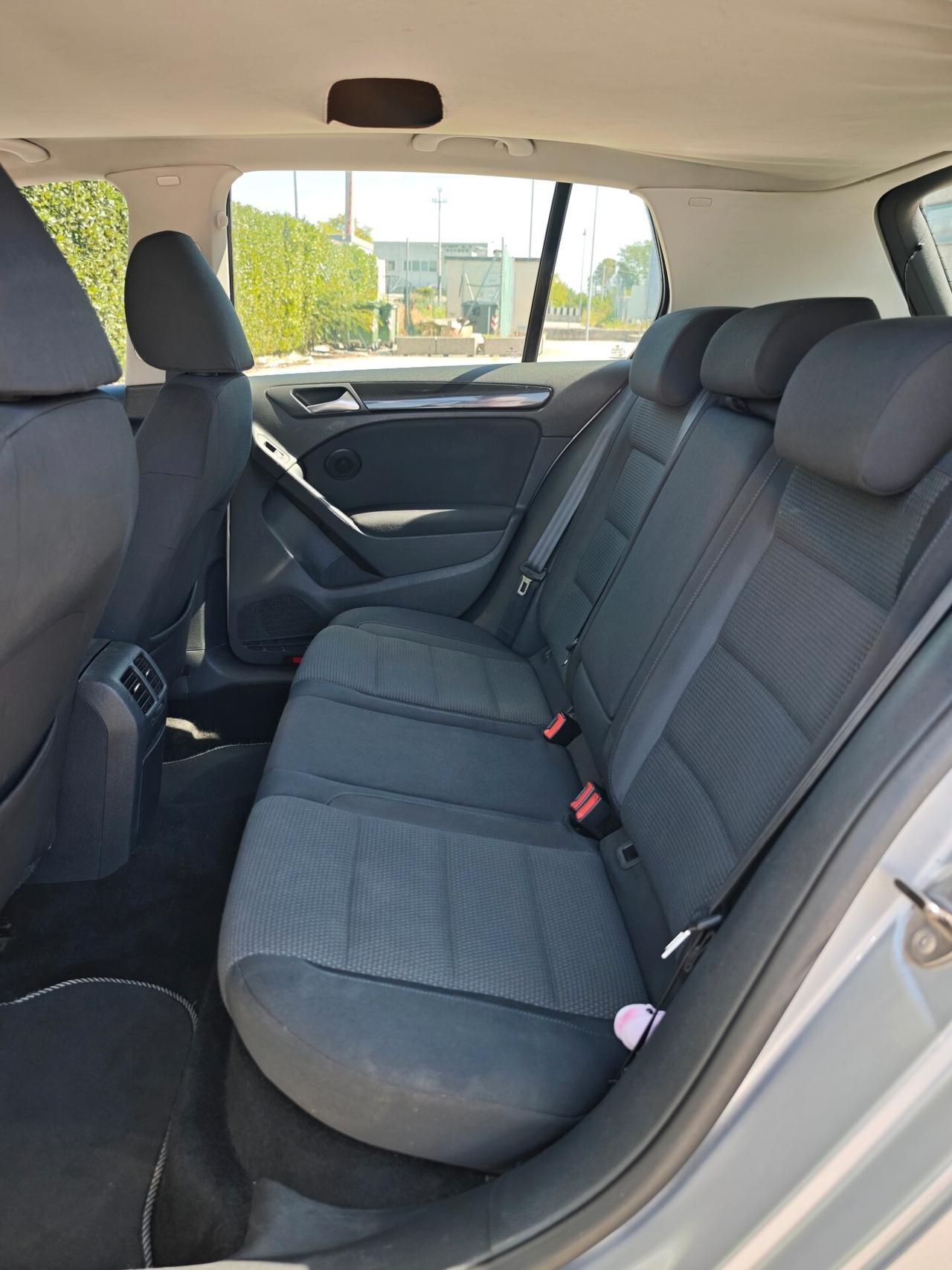 Volkswagen Golf 2.0 TDI 110CV