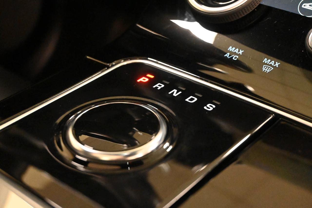 LAND ROVER Range Rover Velar Range Rover Velar ...