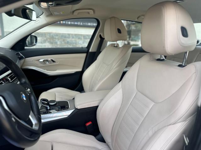 BMW 320 d 190cv Luxury (Pelle Beige/APP/Led/Navi/Retro)