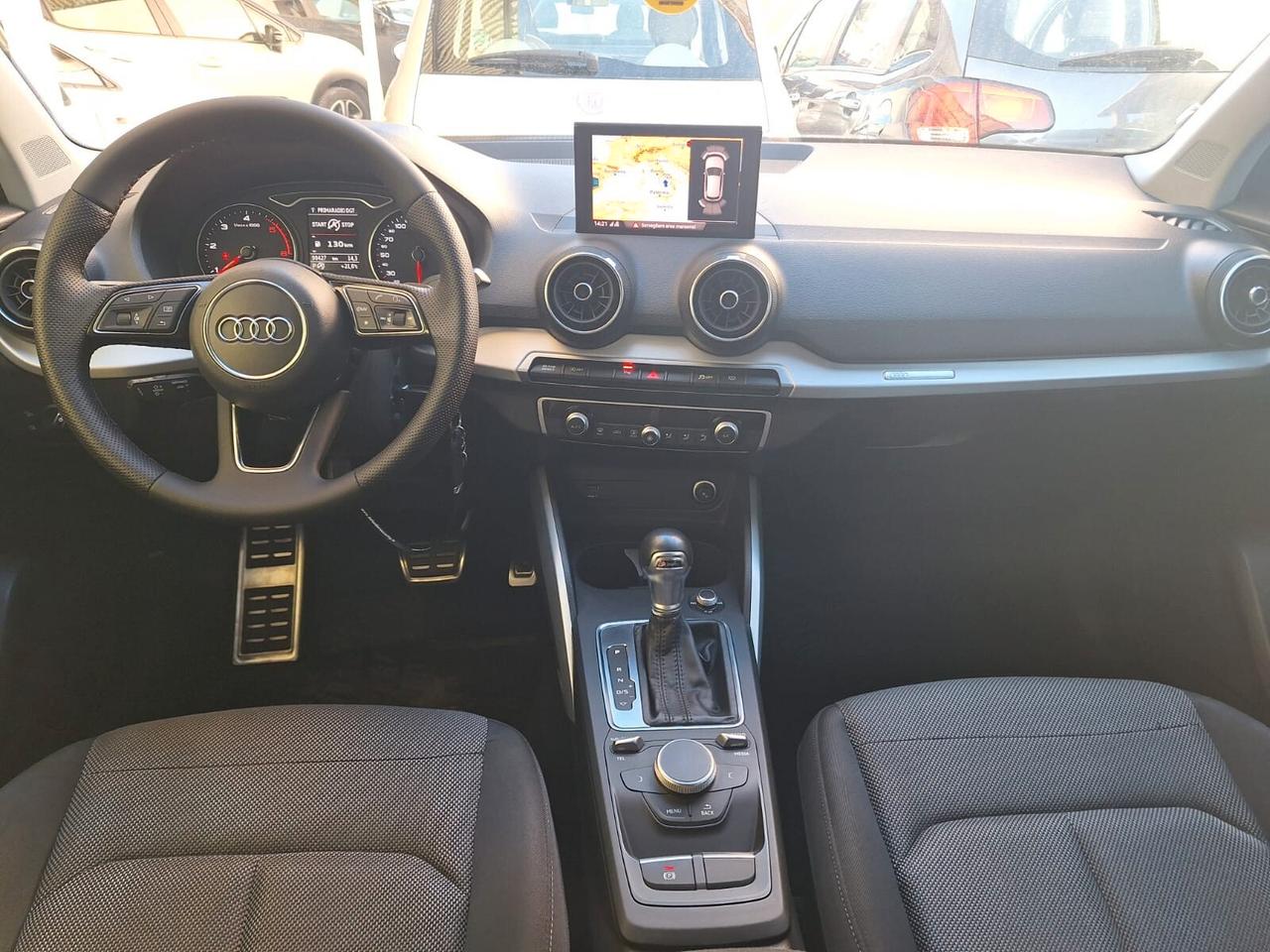 Audi Q2 30 TDI S tronic Identity Black