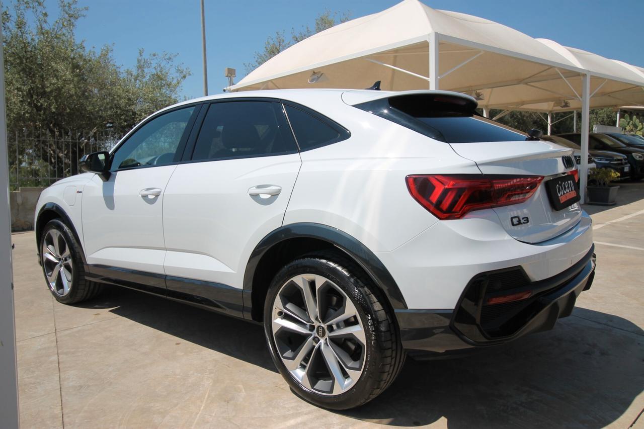 Audi Q3 SPB 45 TFSI e Identity Black|2024