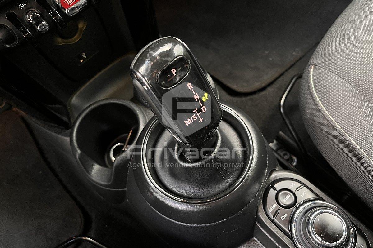 MINI Mini 1.5 Cooper Essential 5 porte