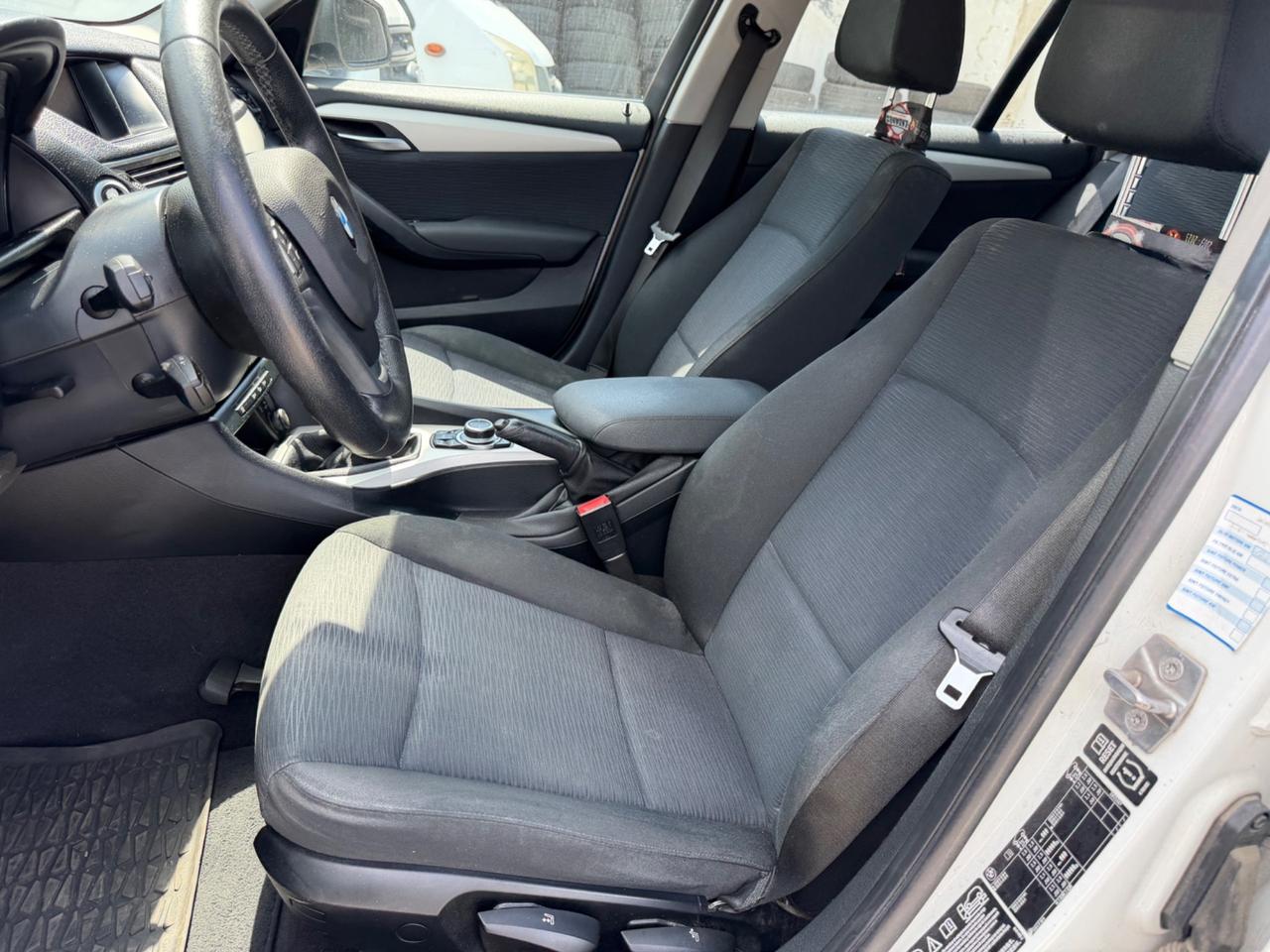 BMW X1 XDRIVE 18d 4x4 143CAVALLI - MANUALE 2014