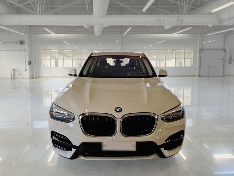 BMW X3 xDrive 30e Business Advantage Autom.