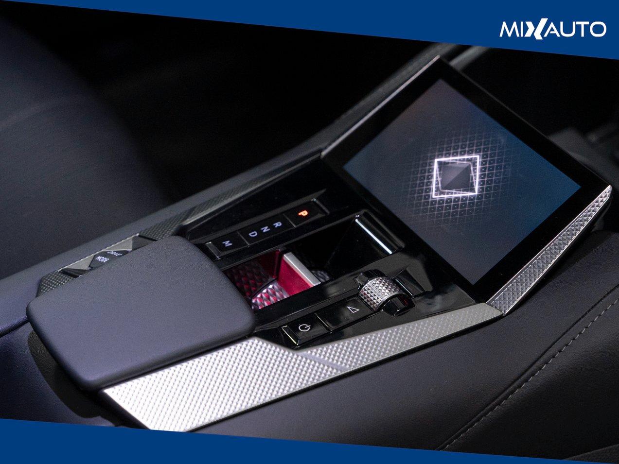 DS Automobiles DS4 1.5 BlueHDI Etoile Alcantara 130CV Auto