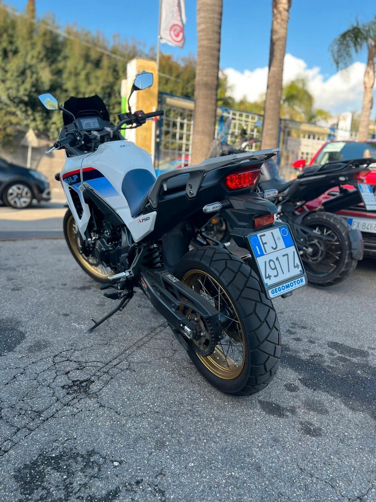 Honda Transalp TRANSALP X
