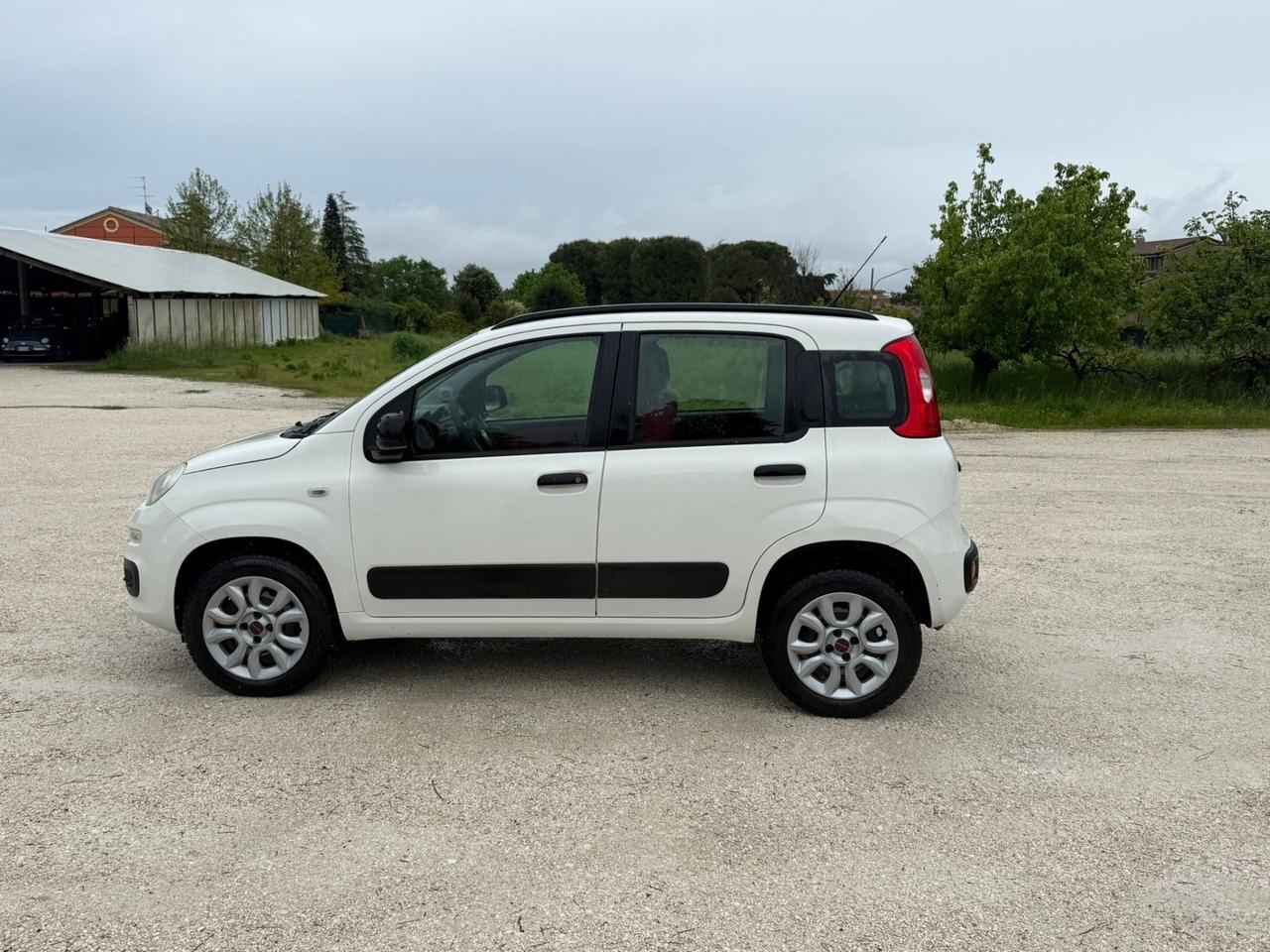 Fiat Panda natural power benzina metano NEOPATENTATi