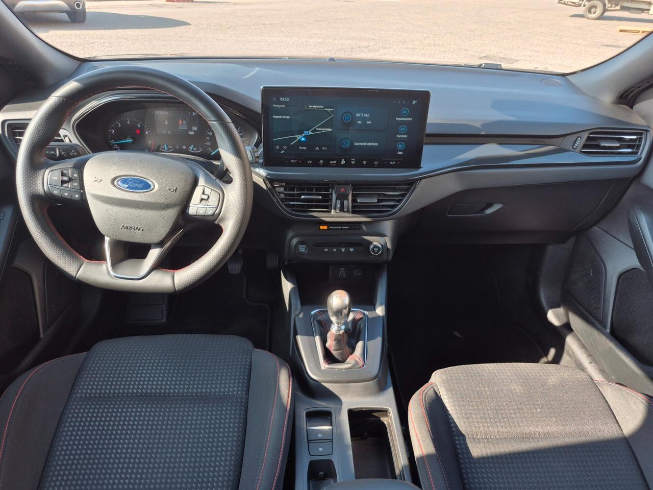 Ford Focus 1.0 EcoBoost Hybrid 125 CV 5p. ST-Line