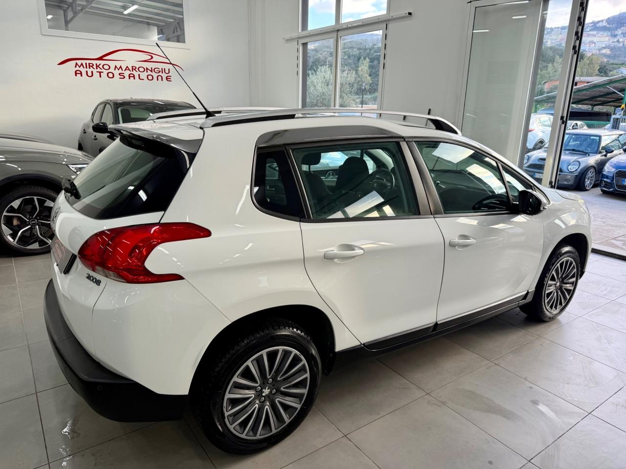 Peugeot 2008 1.2 VTi 82CV Allure FINANZIABILE