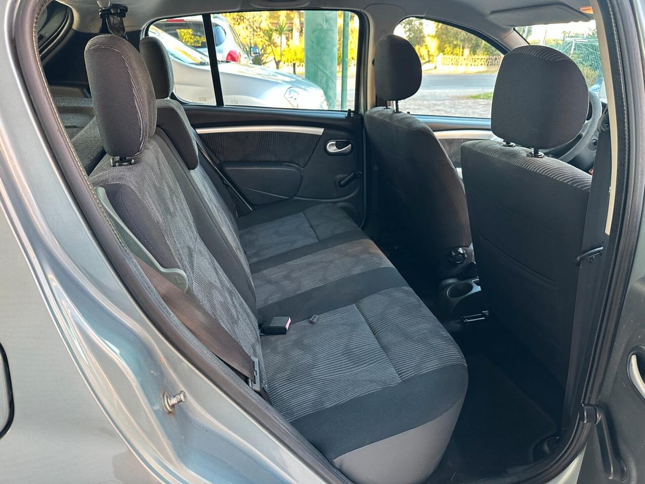 Dacia Sandero 1.4 GPL (12 RATE)