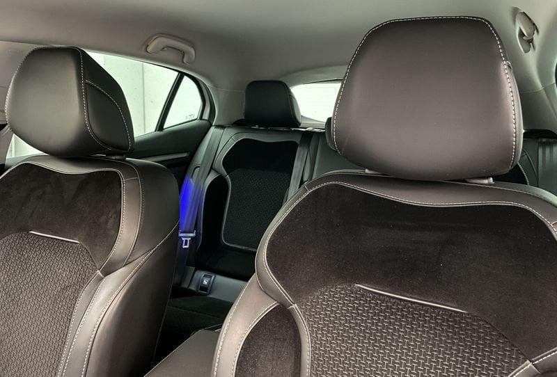 Renault Mégane Blue dCi 115 CV EDC Intens