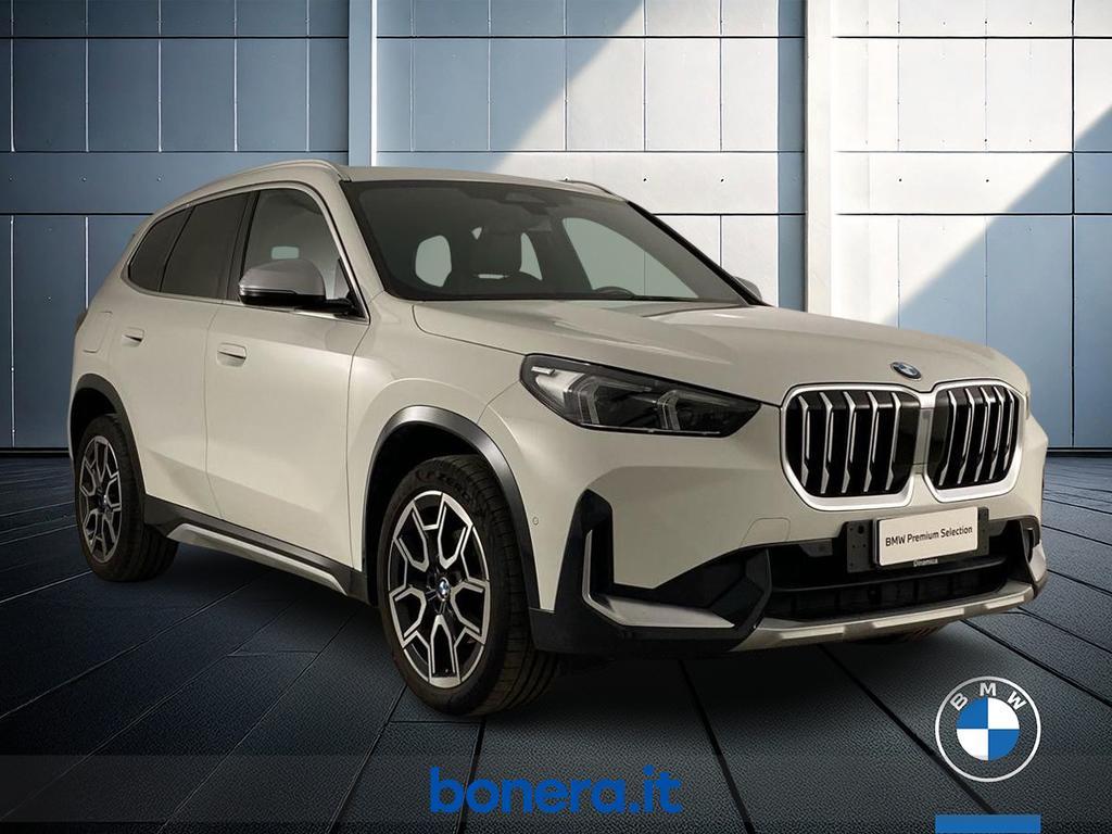BMW X1 18 d X-Line Edition Essence sDrive DCT