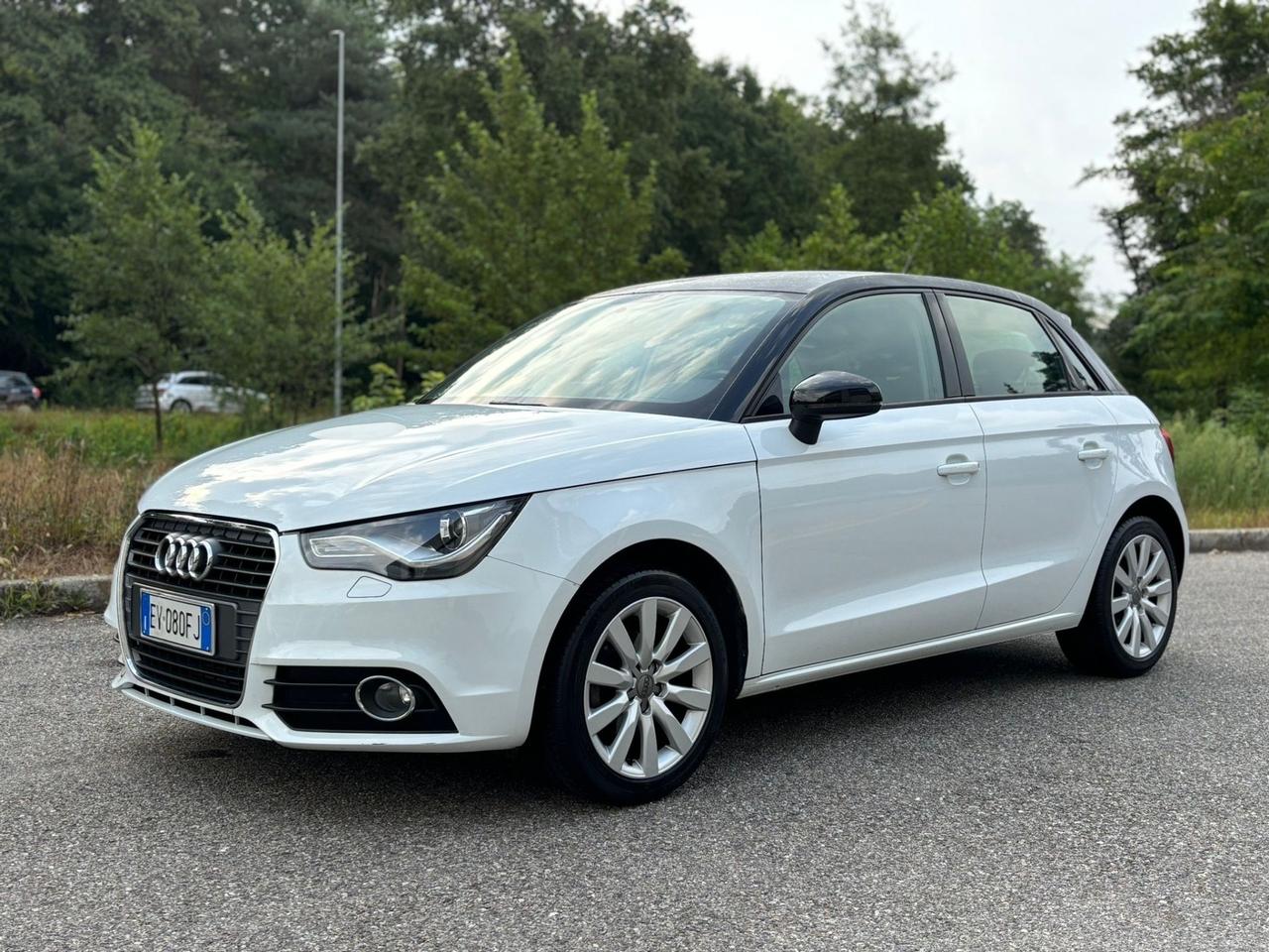 Audi A1 1.6 TDI *NEOPATENTATI*AUTOMATICA*