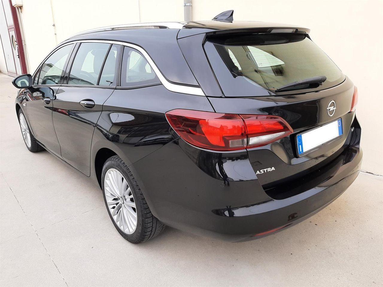 OPEL Astra 1.6 CDTi 136 CV aut. Sports Tourer Innovation