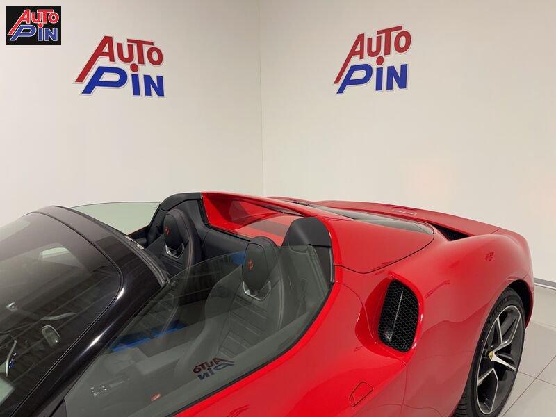 Ferrari 296 GTS 3.0 Hybrid DCT GTS