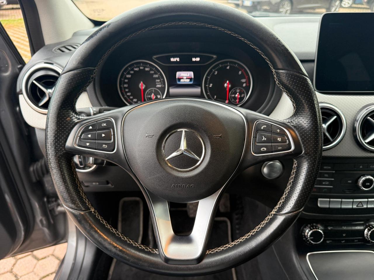 Mercedes-benz B 180 d Business OK NEOPATENTATI