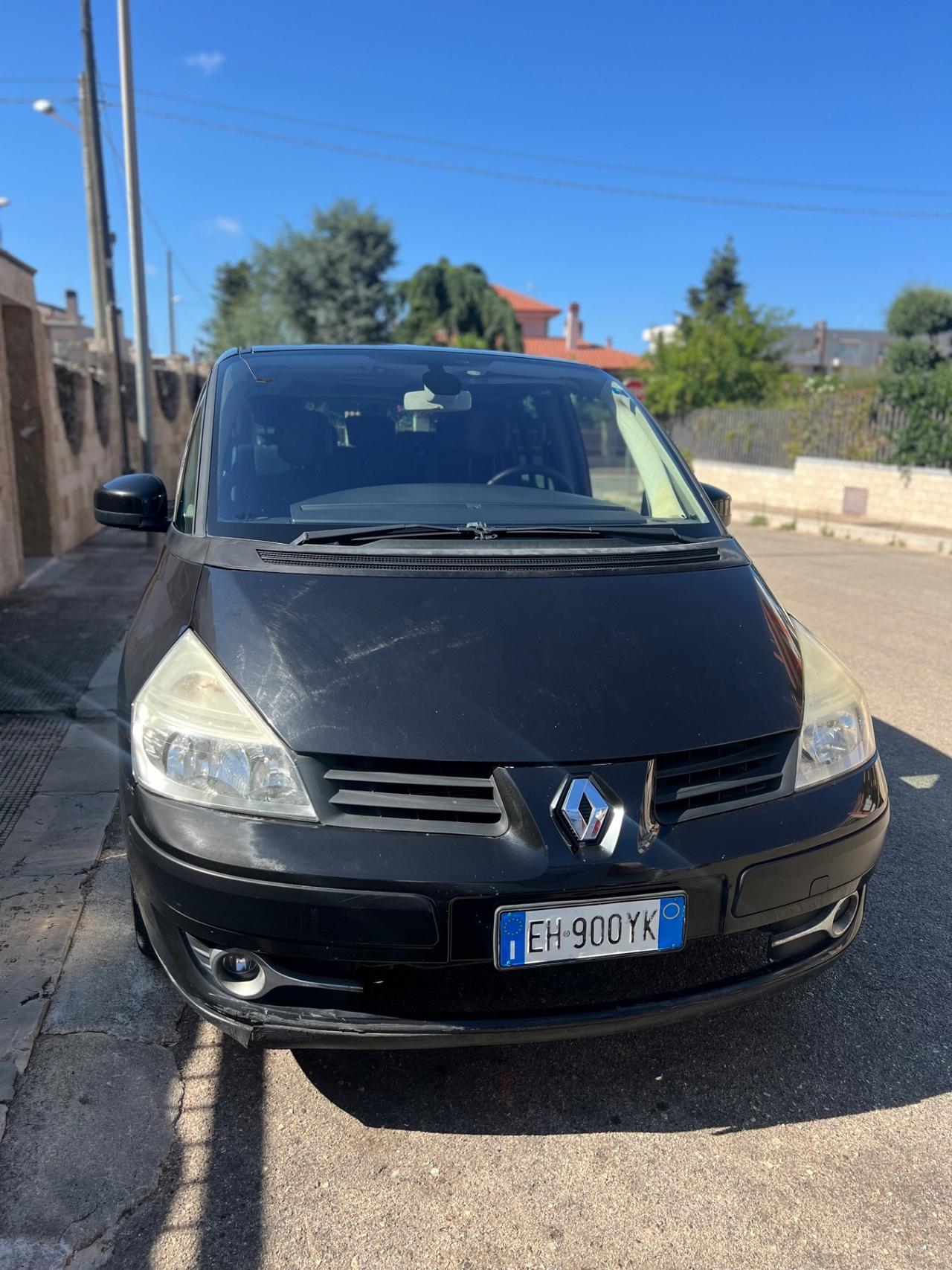 Renault Espace Grand 2.0 dCi 175CV con Gangio traino