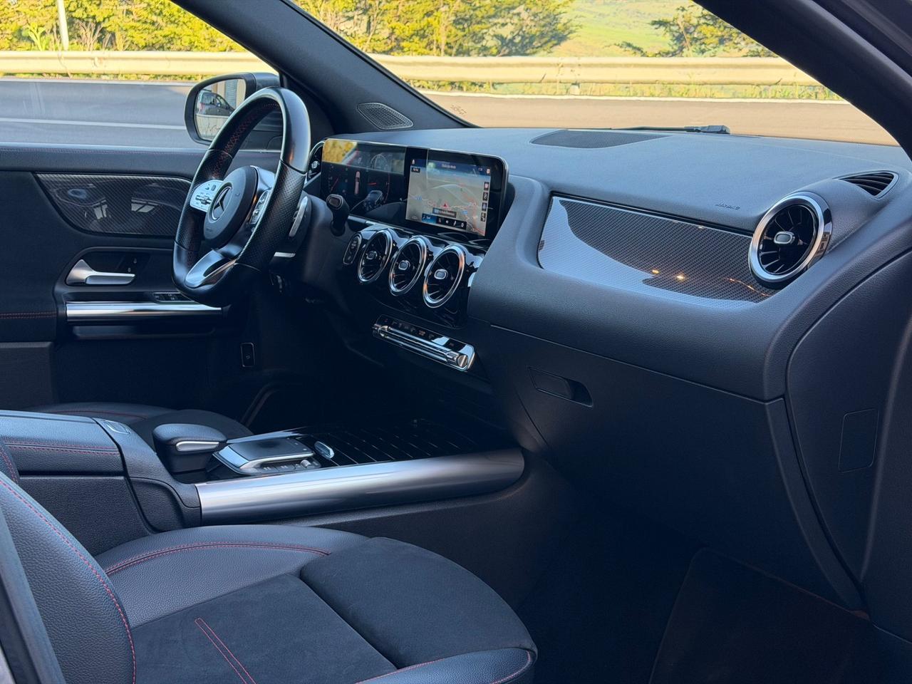 Mercedes-benz GLA 200 d AMG Premium - IVA ESPOSTA