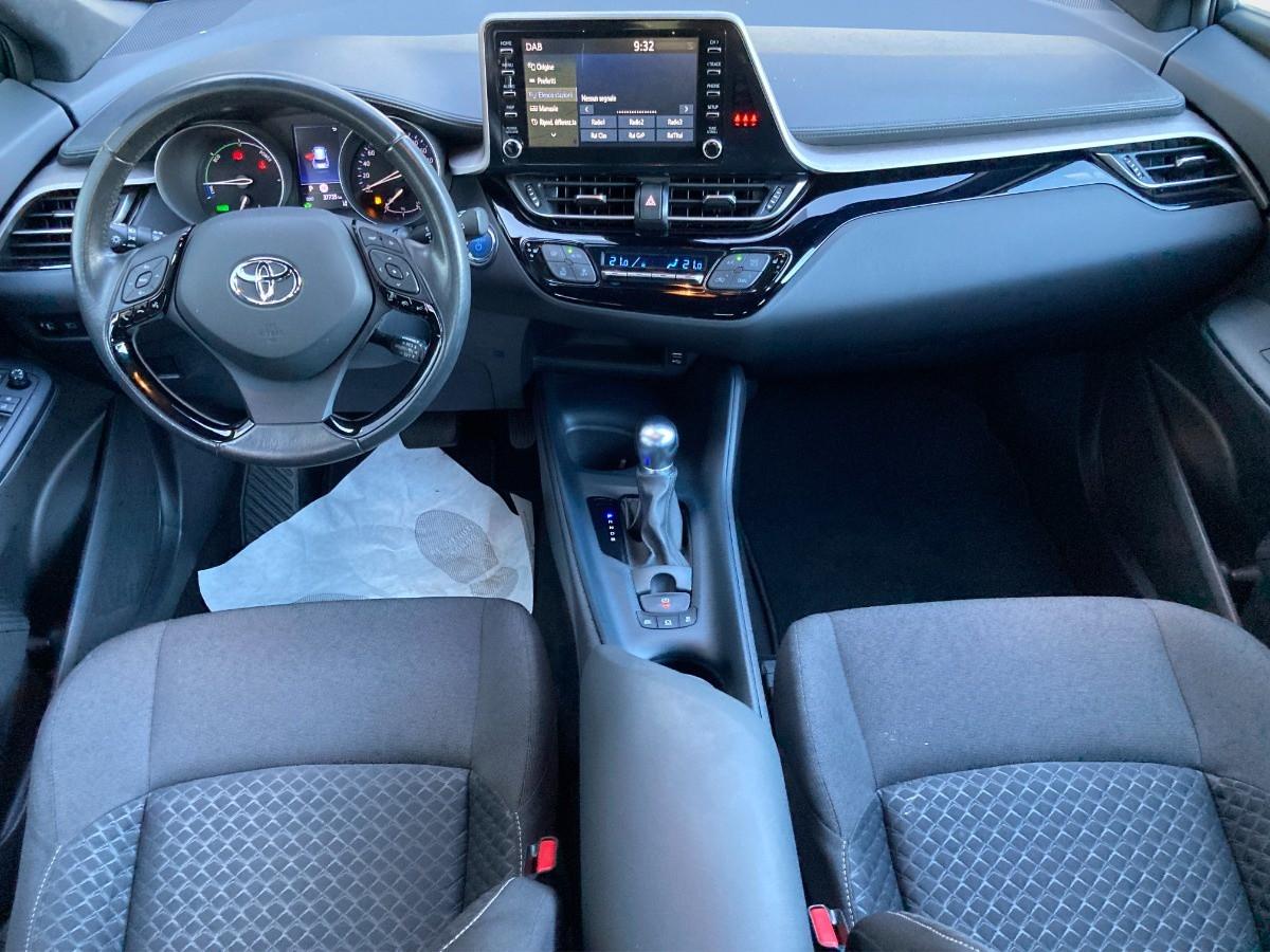 TOYOTA C-HR 1.8h Business e-cvt