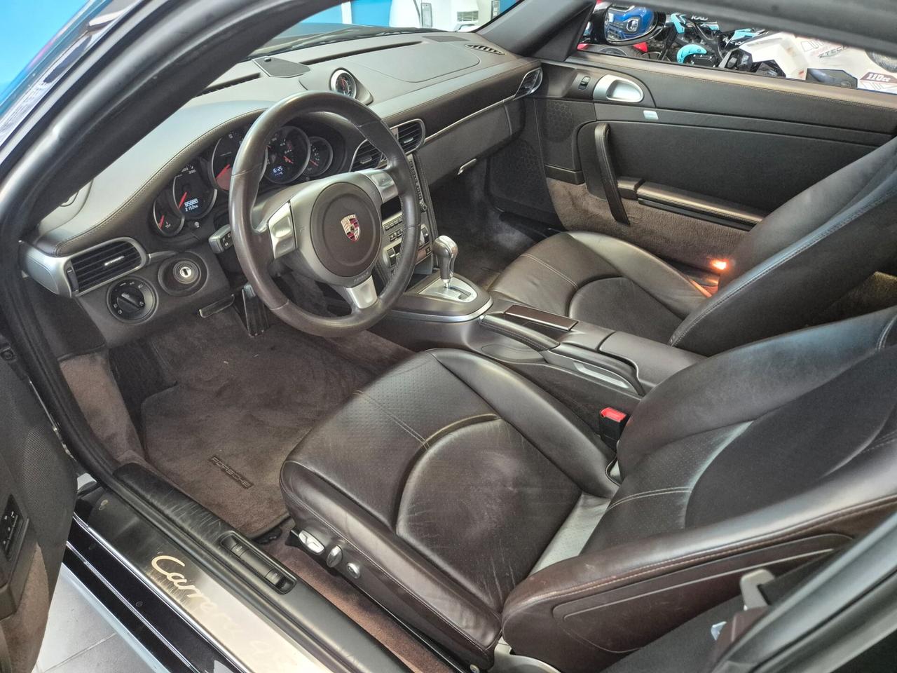 Porsche 911 Carrera 4S Coupé