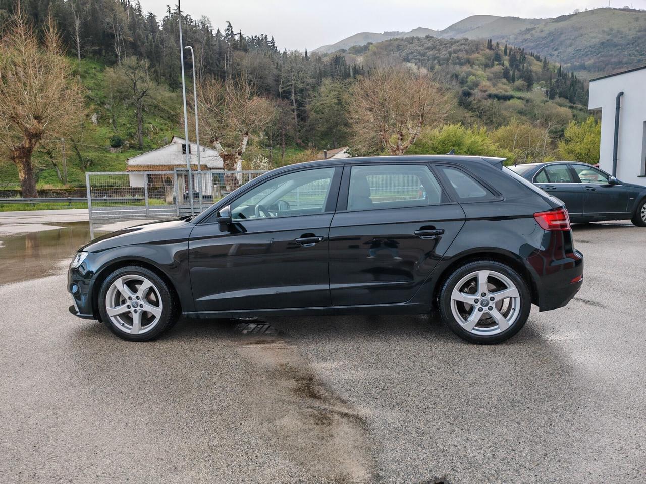 Audi A3 1.6 TDI S tronic Sport