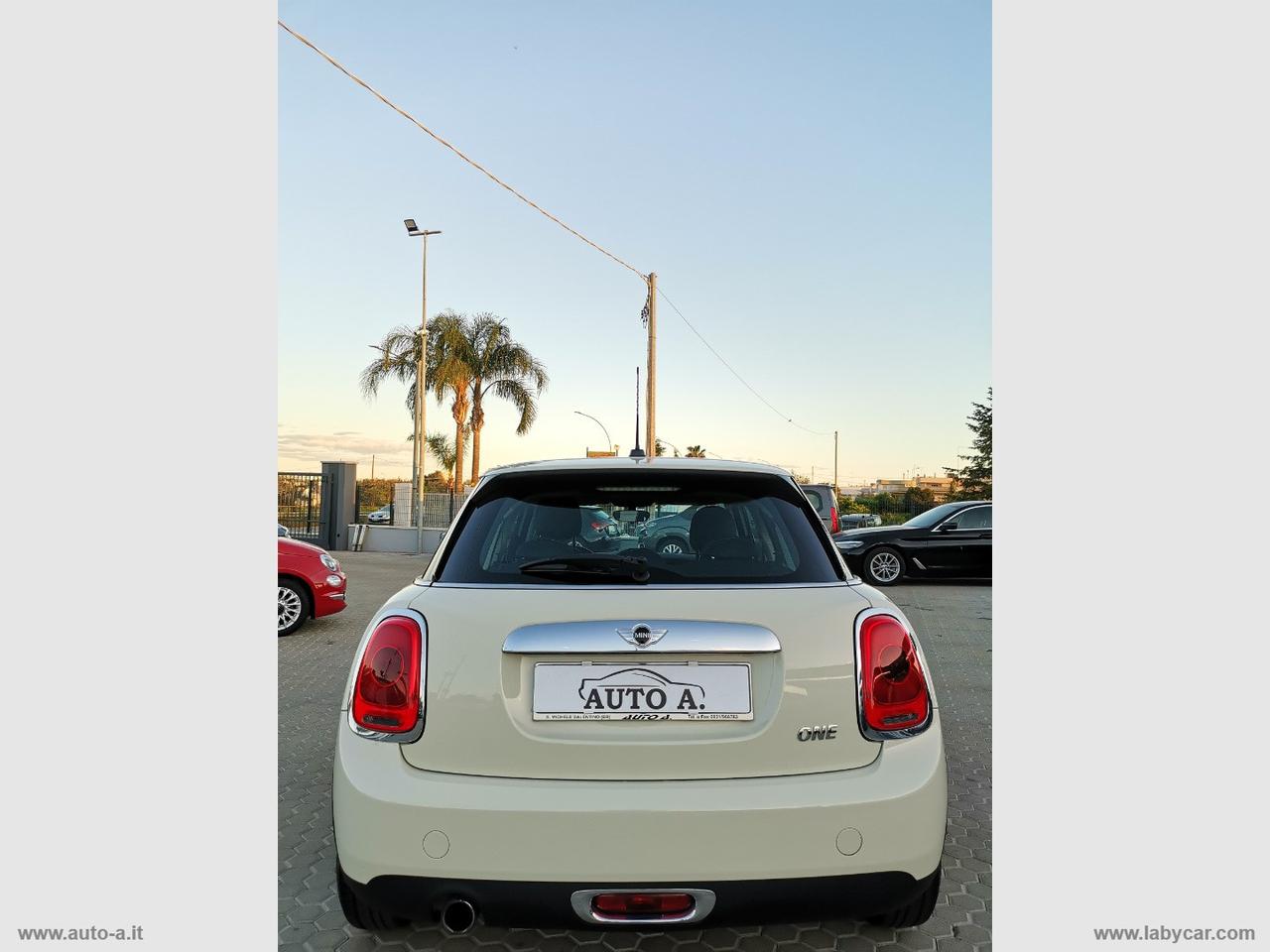 MINI Mini One 5 porte