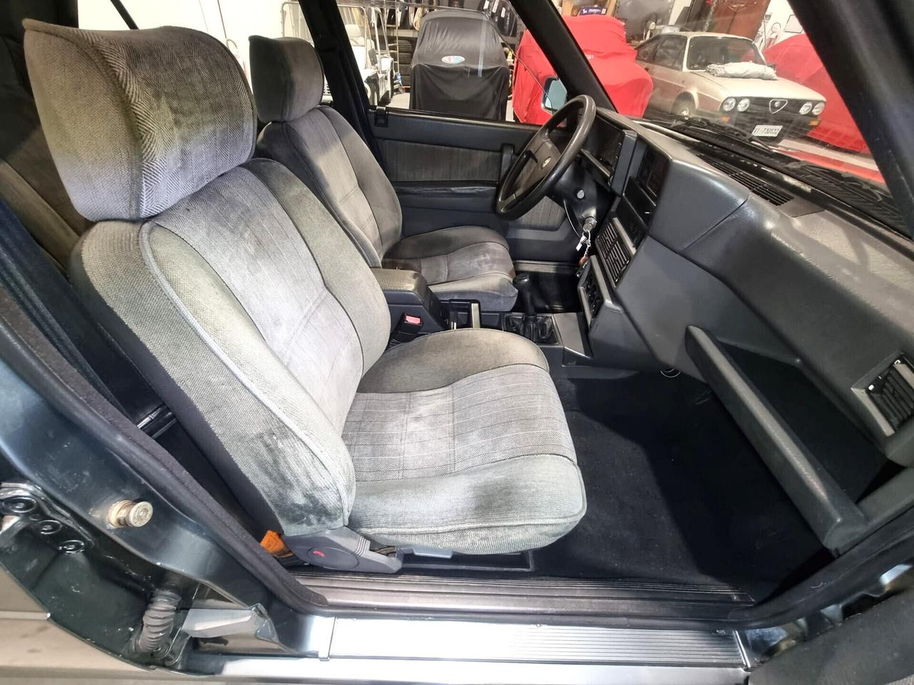 Alfa Romeo 75 2.0i TS 1a serie ASI quadro arancio