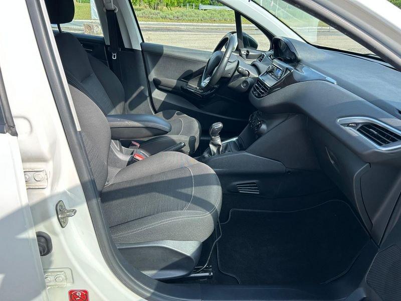 Peugeot 208 208 5p 1.4 hdi 8v Access