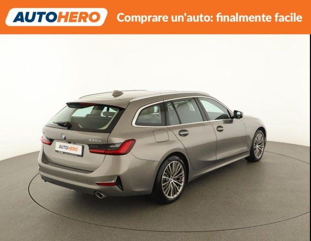 BMW 330 e xDrive Touring Luxury