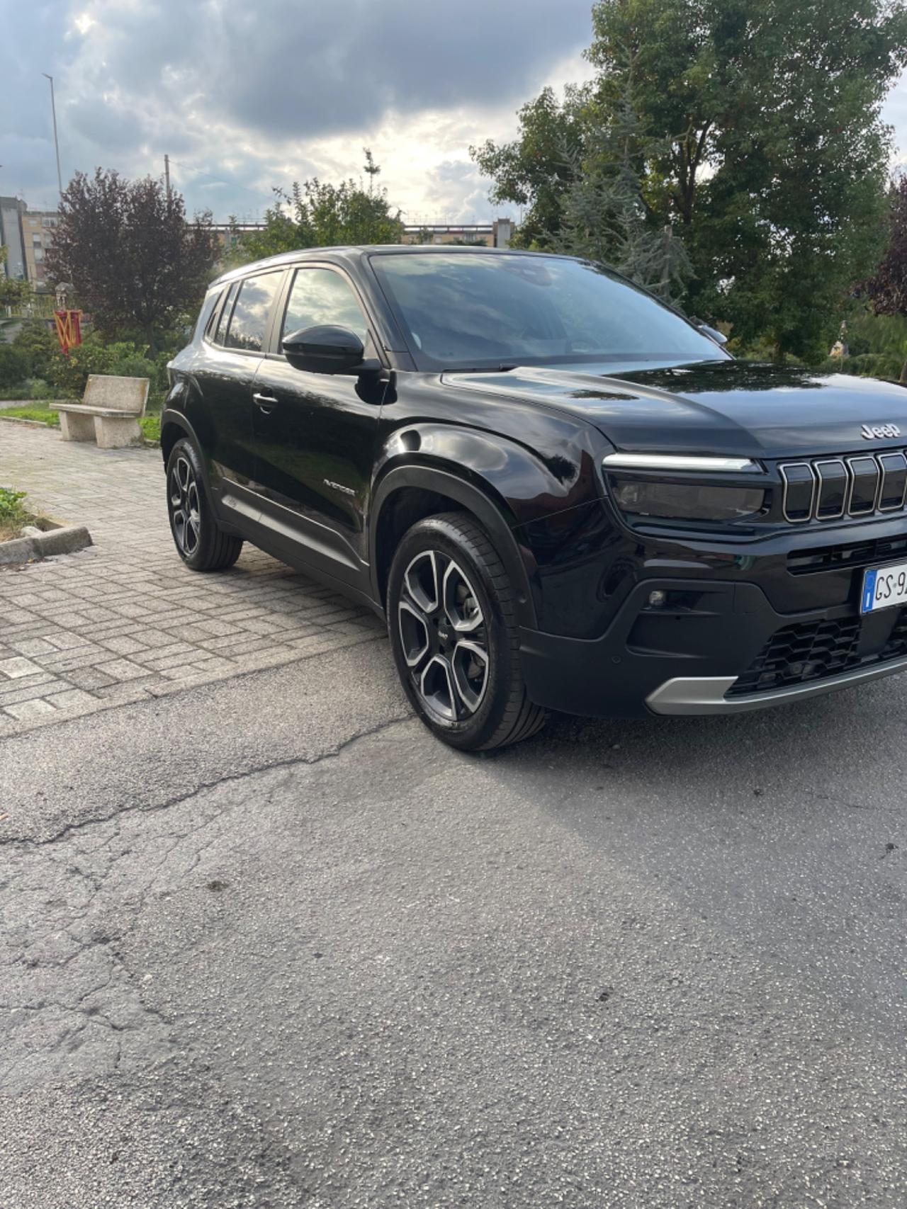 Jeep Avenger 1.2 Turbo 100 CV Summit