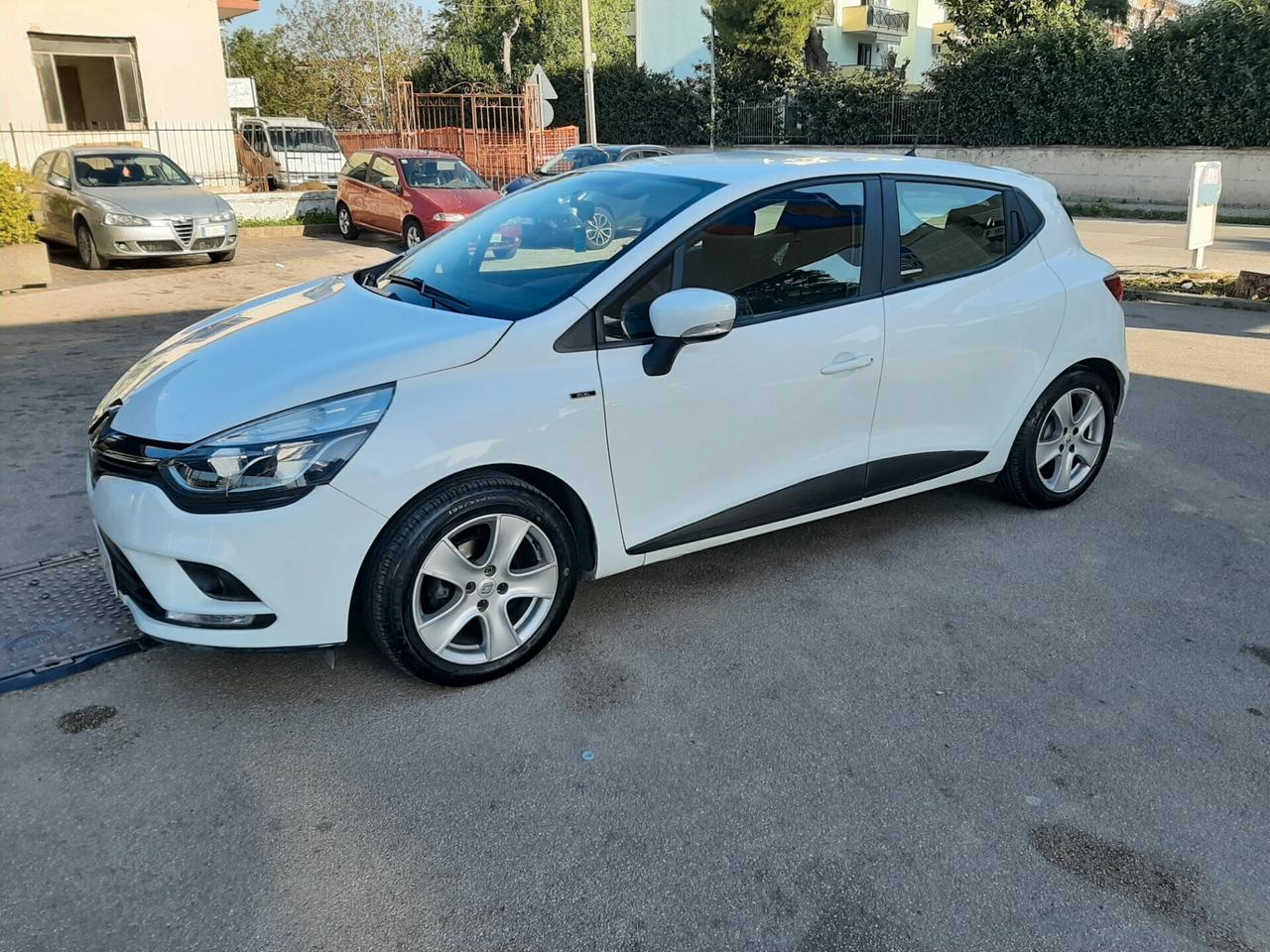 Renault Clio dCi 8V 75CV Start&Stop 5 porte Energy Zen