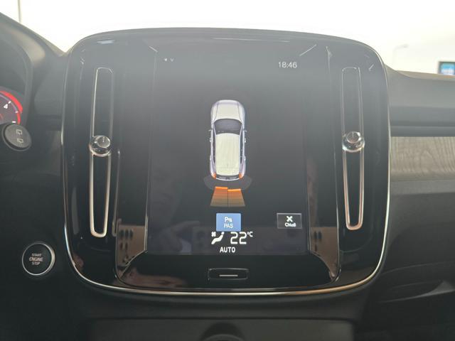 VOLVO XC40 D4 AWD Geartronic Inscription