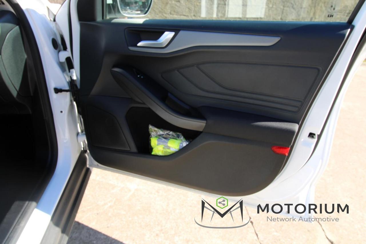 Ford Focus 1.5 Eco Blue 120 CV . Active X in PROMOZIONE!!!!!