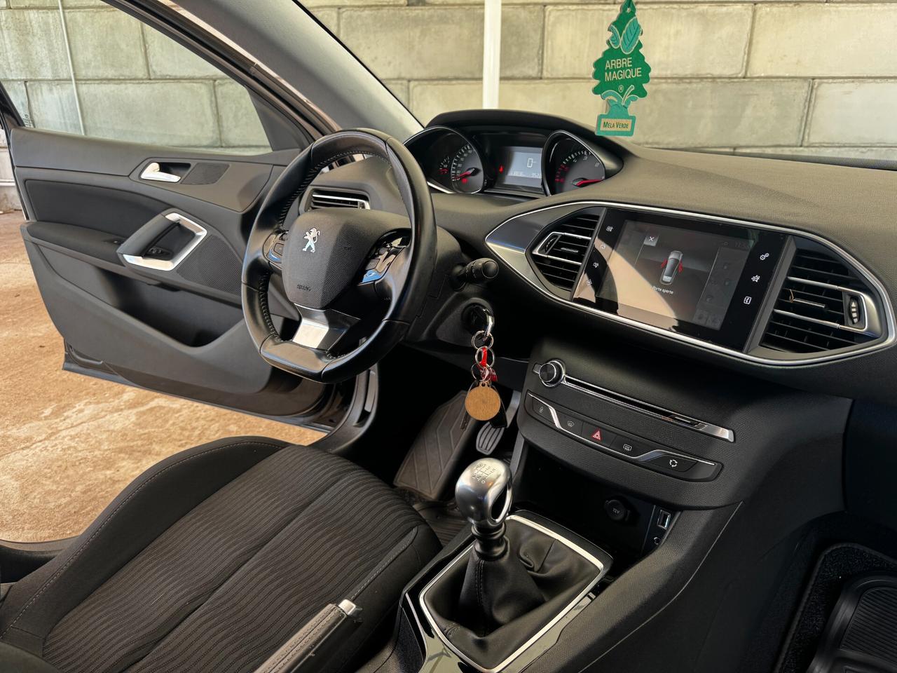 Peugeot 308 1.6 e-HDi 120 Allure - 12/2016