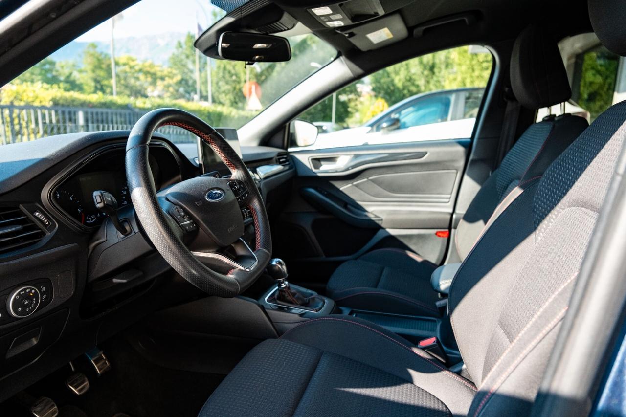 Ford Focus 1.5 Diesel 120 CV 5p. ST-Line