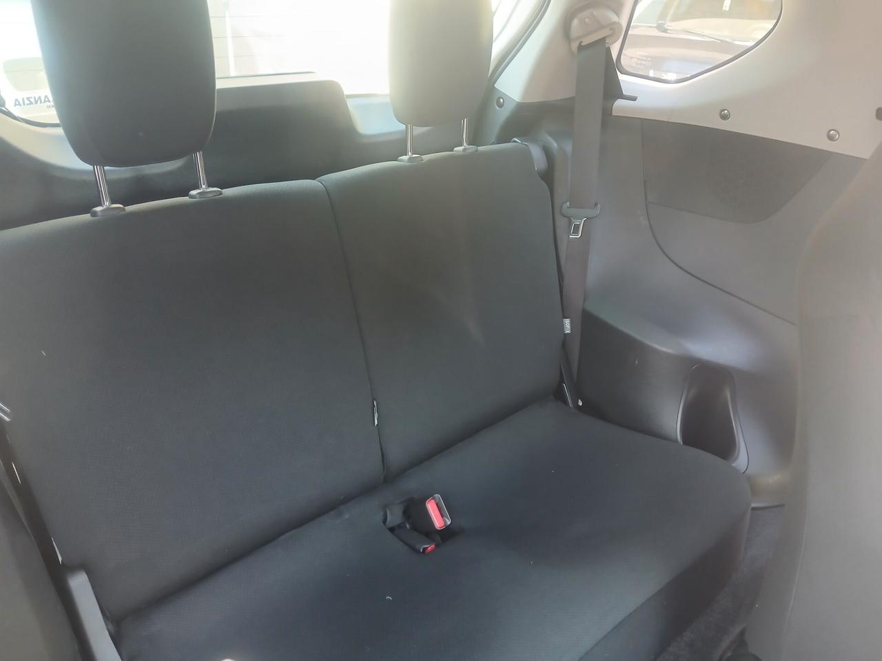 Toyota iQ 1.0 CVT Loung 4 POSTI