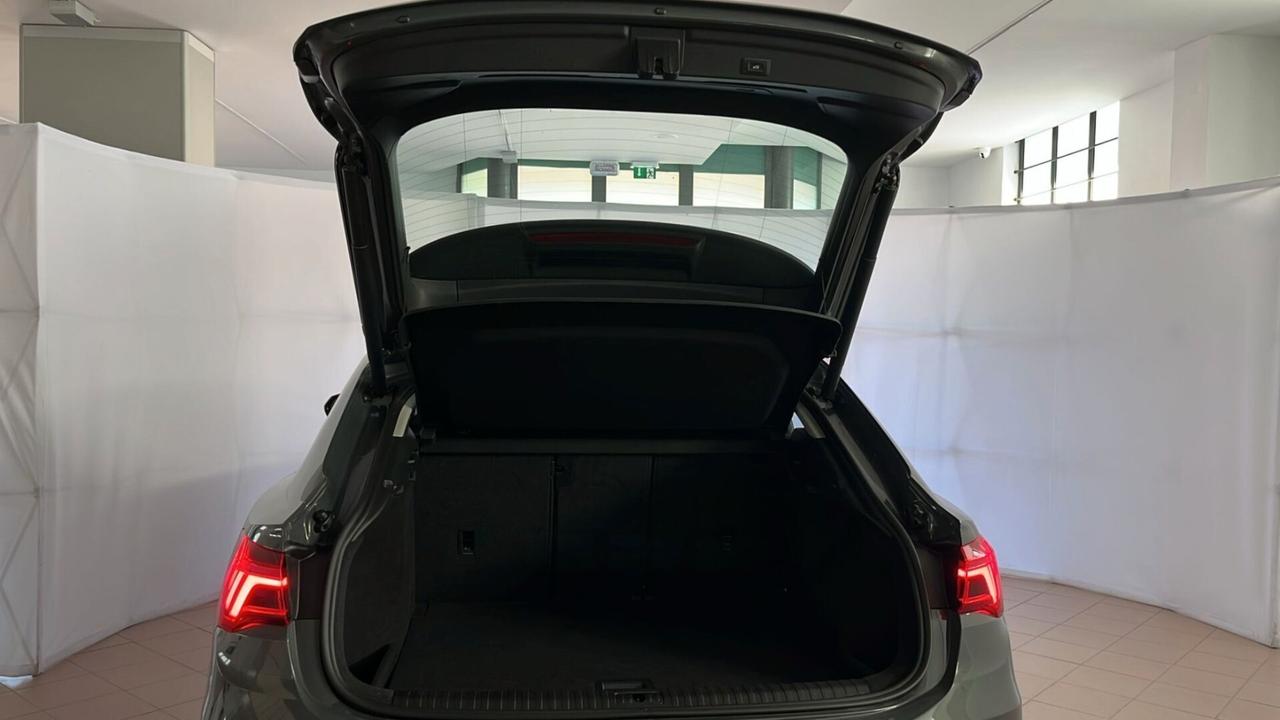 Audi Q3 SPB 35 TDI Business Plus