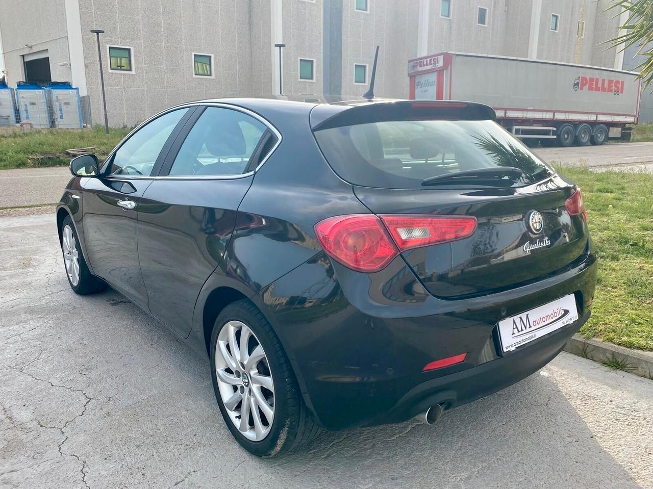 Alfa Romeo Giulietta 1.6 JTDm-2 105 CV Exclusive