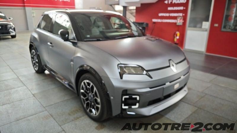 Renault 5 E-Tech Electric Renault 5 E-Tech Techno urban range 120cv A PARTIRE DA € 20.850 DETAX