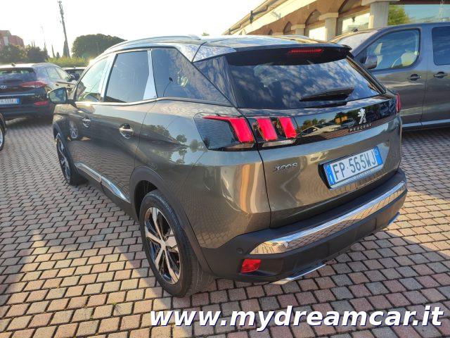 PEUGEOT 3008 BlueHDi 130 S&S Allure