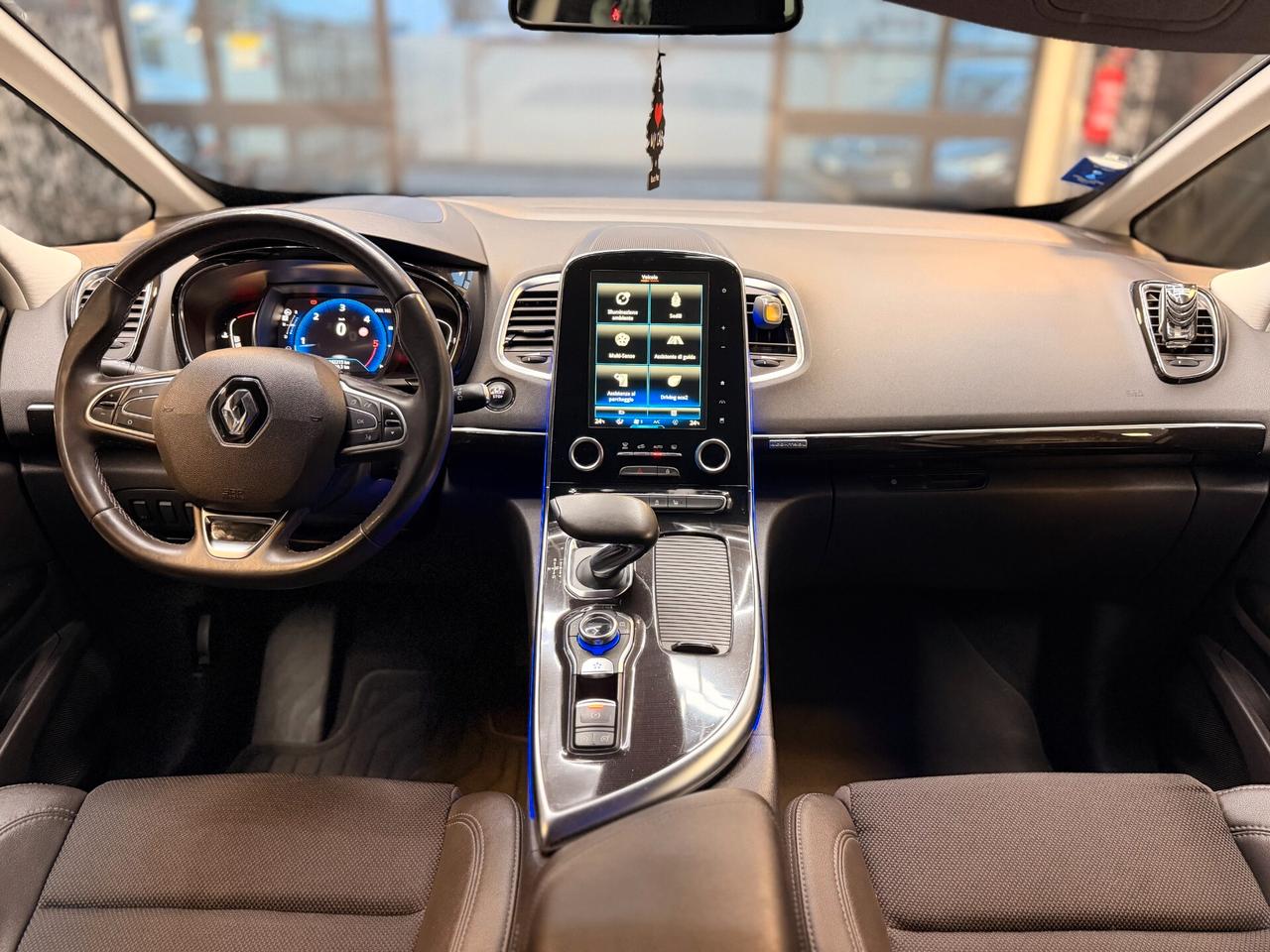 Renault Espace dCi 160CV EDC Energy Initiale Paris 4Control