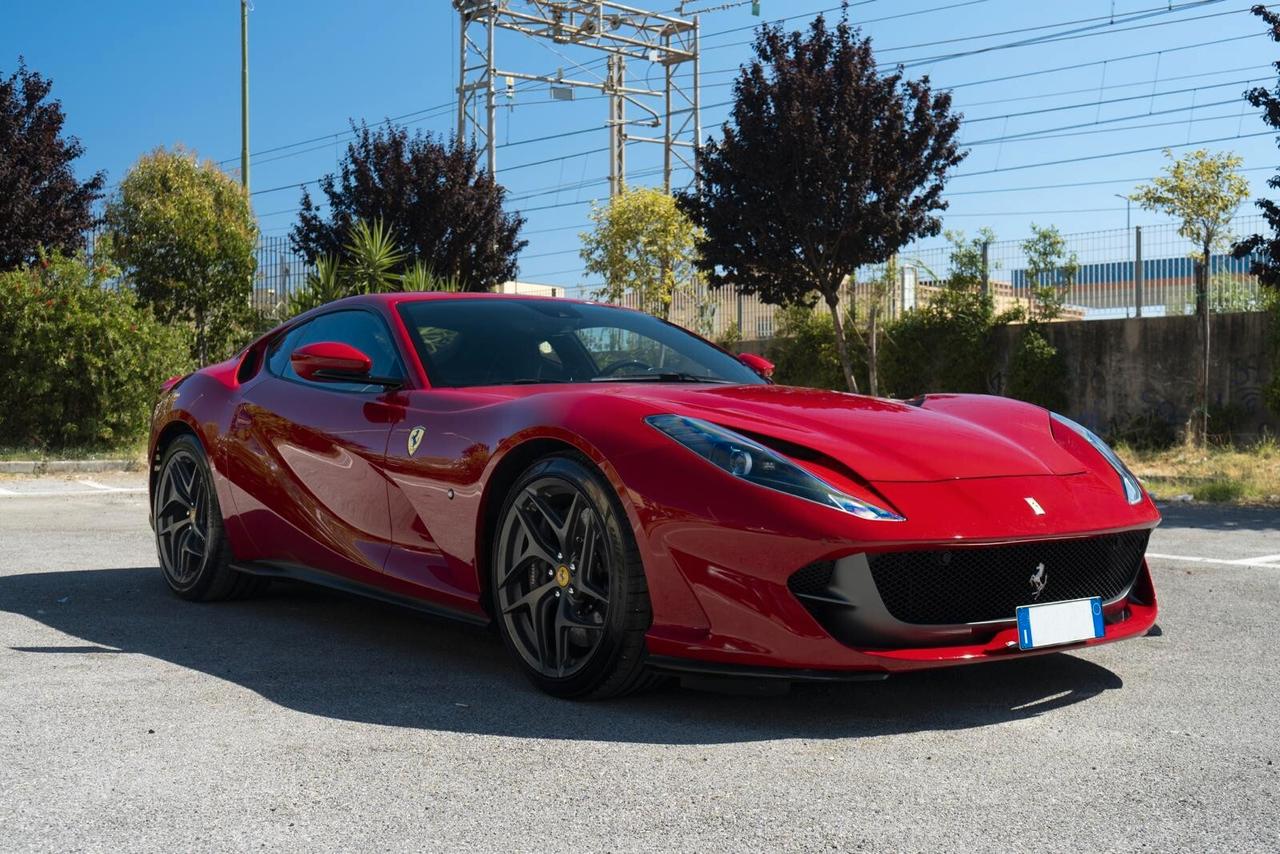 Ferrari 812 Superfast 800 cv 25.000 km UNICOPRO - 2020
