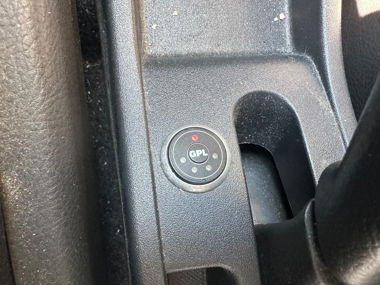 Subaru Justy 1.0 12V URGP Bi-Fuel BENZINA / GPL