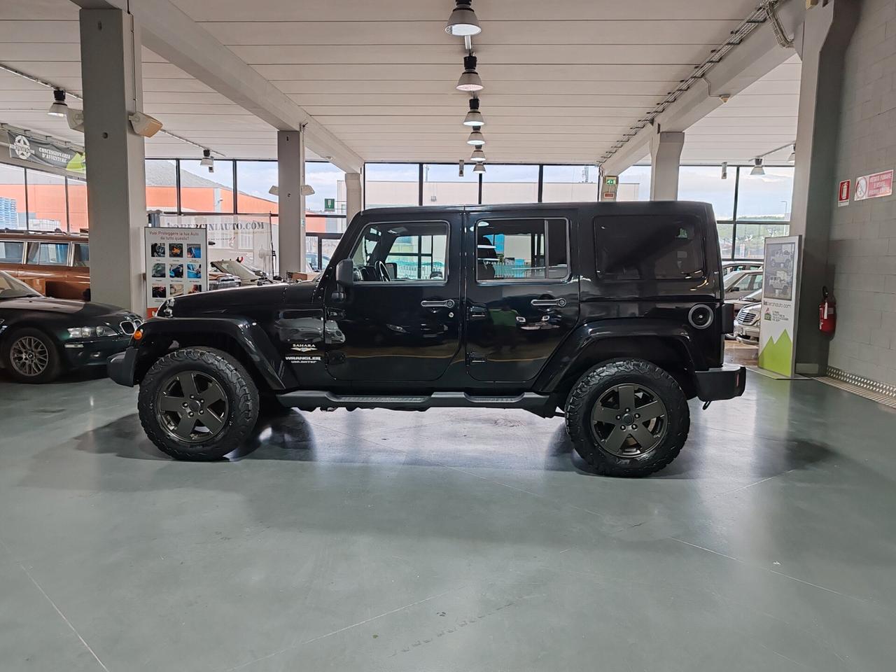 Jeep Wrangler Unlimited 2.8 CRD DPF Sahara Auto