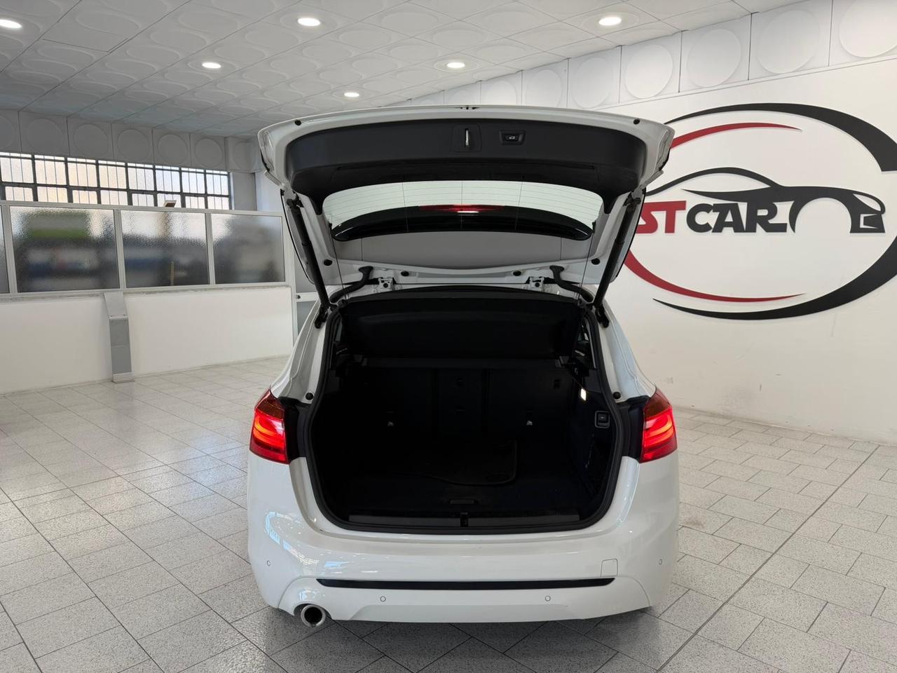 Bmw 216d Active Tourer Advantage